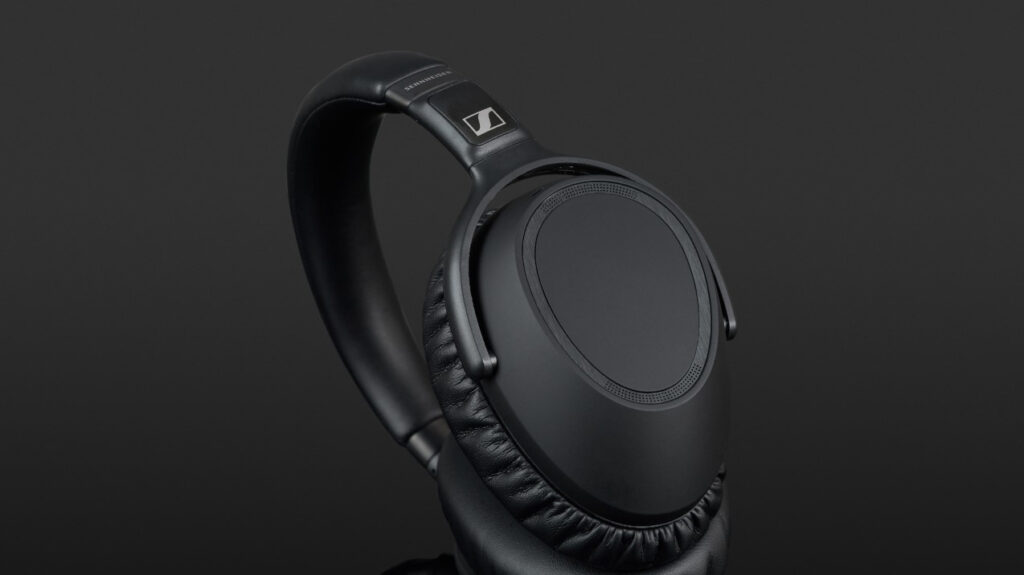 Tai Nghe Sennheiser PXC 550 II