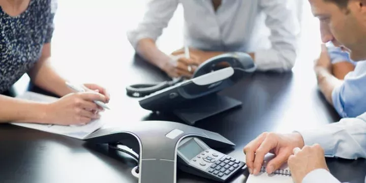 Hội nghị trực tuyến chất lượng cao với điện thoại hội nghị Polycom 3 Tinh Nang Dien Thoai Polycom